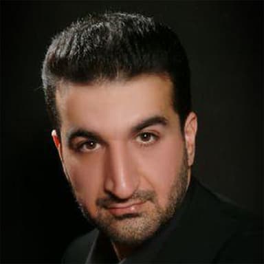 مسلم عليك الروح