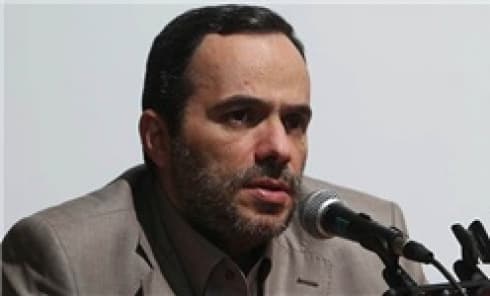 الاستاذ برهیزکار