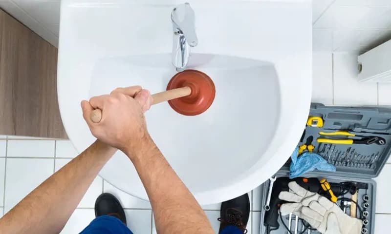 حيل سريعة لتسليك بالوعة المطبخ