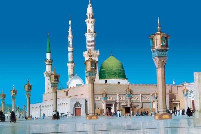سنن النبي صلى الله عليه وآله في مسكنه ومحل تواجده